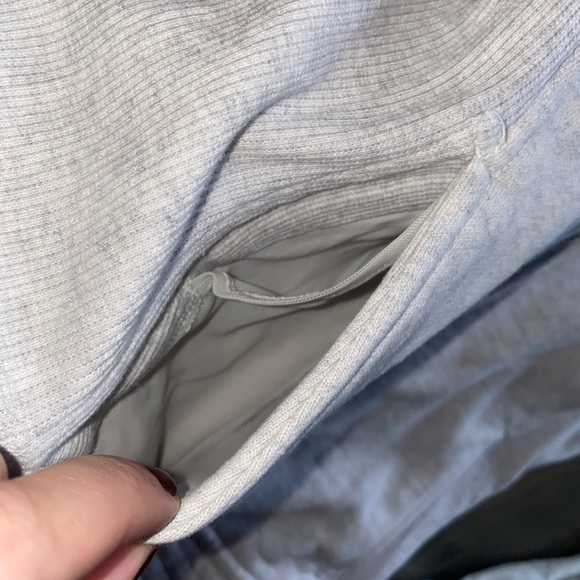 ✨SOLD✨Lululemon Grey Radiant Jacket/ Zip Up Sweatshirt - Picture 7 of 11